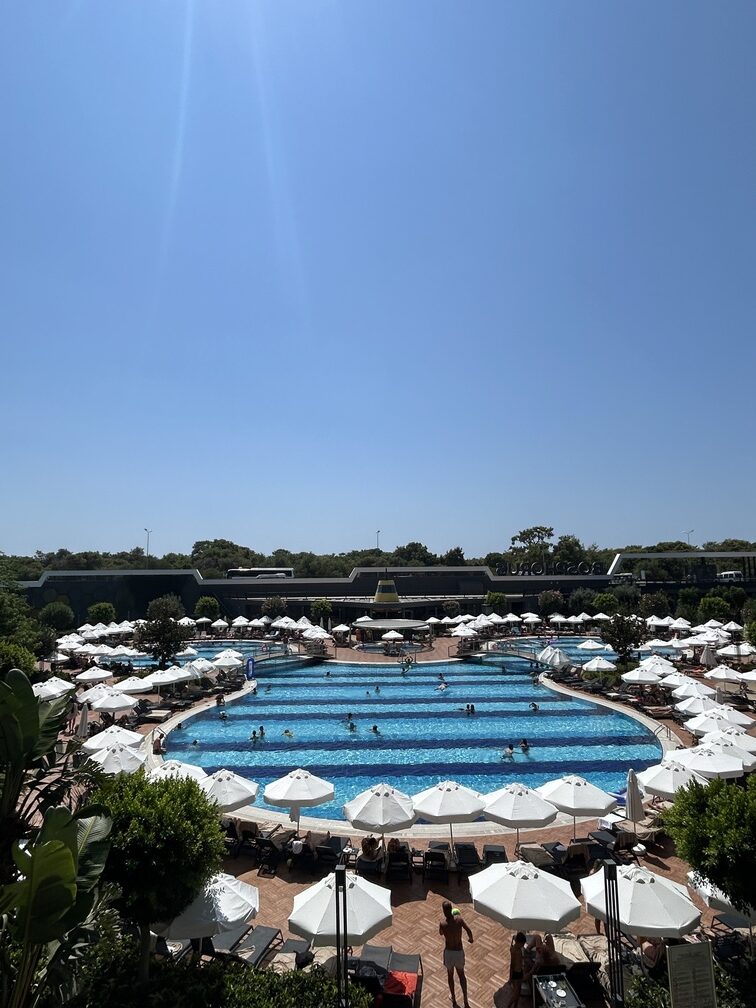 Review Bosphorus Sorgun pool